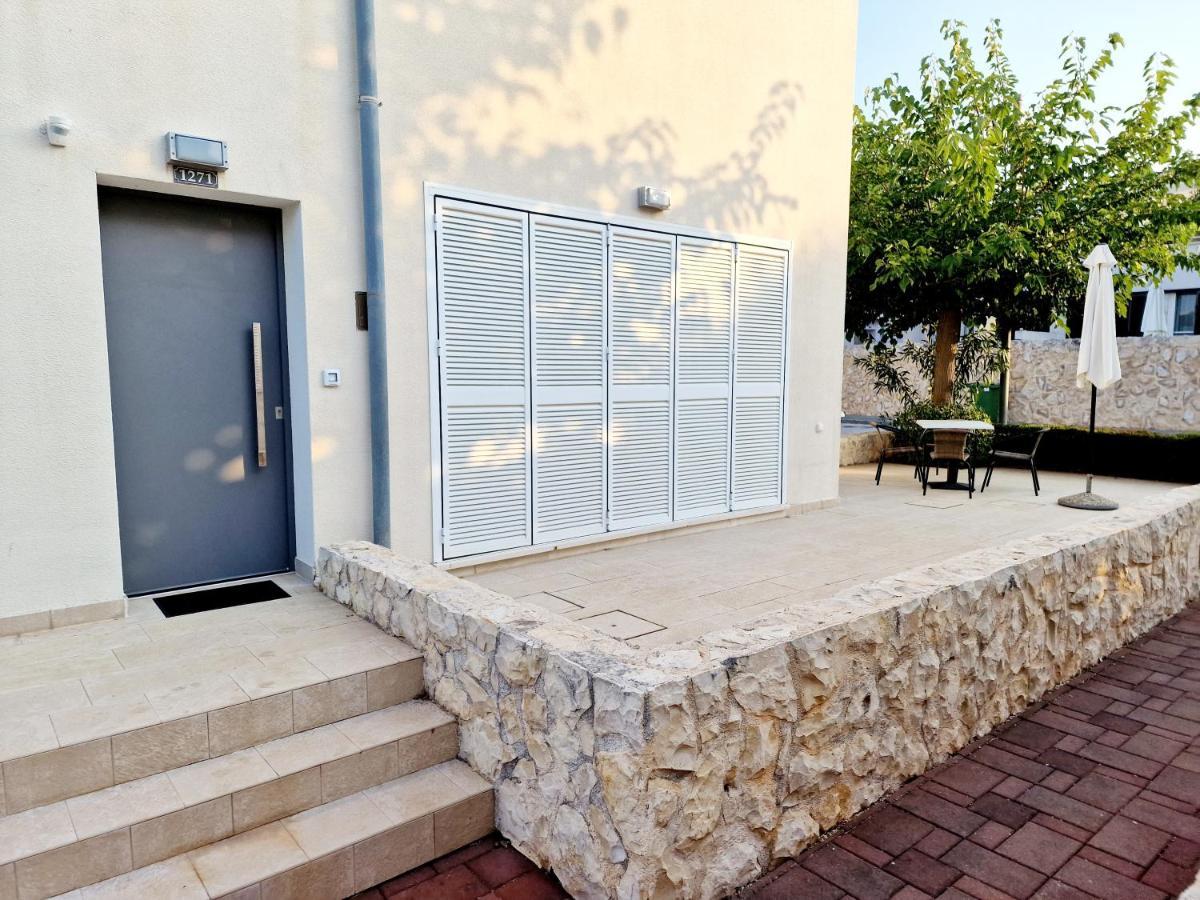 Residence-Apartment-Giuliano-Punta Skala, Petrcane Εξωτερικό φωτογραφία