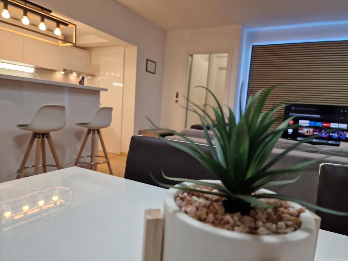Residence-Apartment-Giuliano-Punta Skala, Petrcane Εξωτερικό φωτογραφία