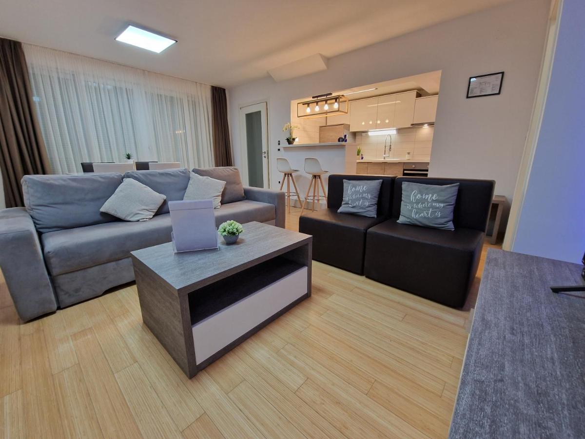Residence-Apartment-Giuliano-Punta Skala, Petrcane Εξωτερικό φωτογραφία