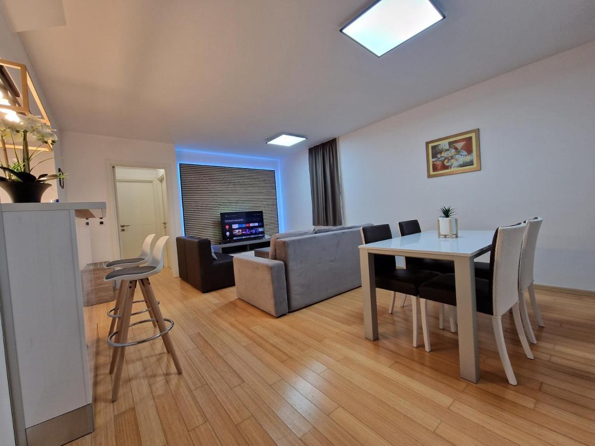 Residence-Apartment-Giuliano-Punta Skala, Petrcane Εξωτερικό φωτογραφία