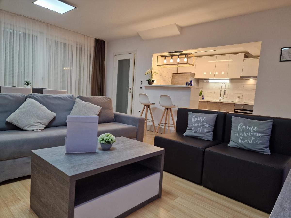 Residence-Apartment-Giuliano-Punta Skala, Petrcane Εξωτερικό φωτογραφία